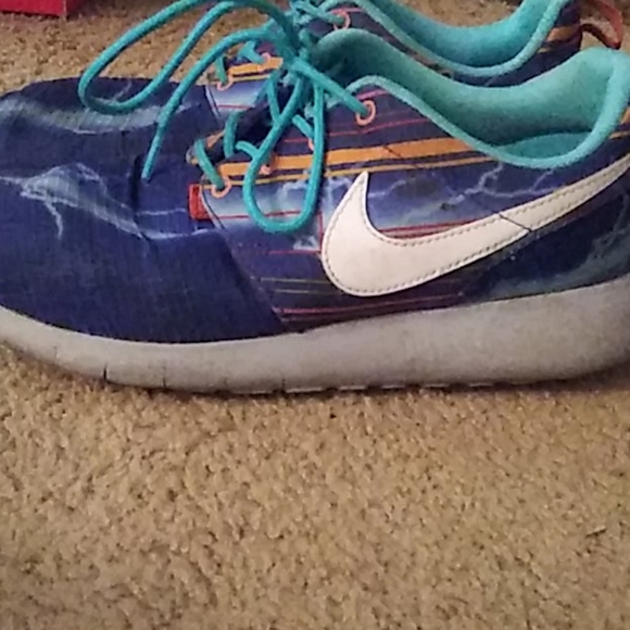 Nike Roshe One Print (GS) - Picture 2 of 2